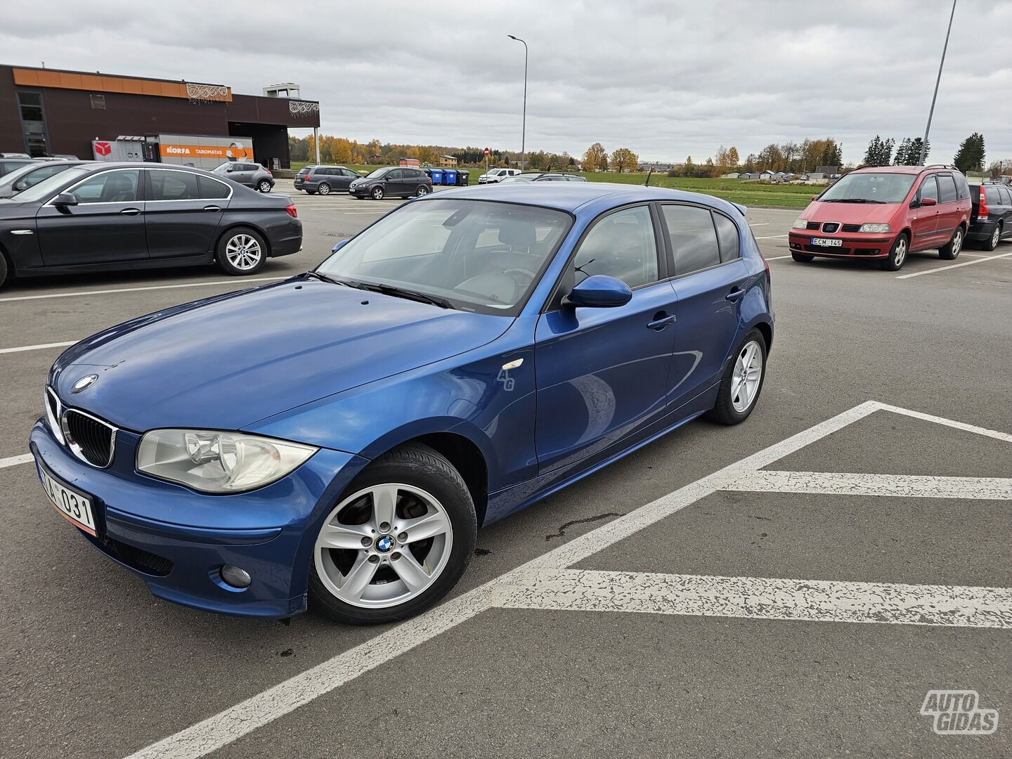 Bmw 116 2005 y Hatchback