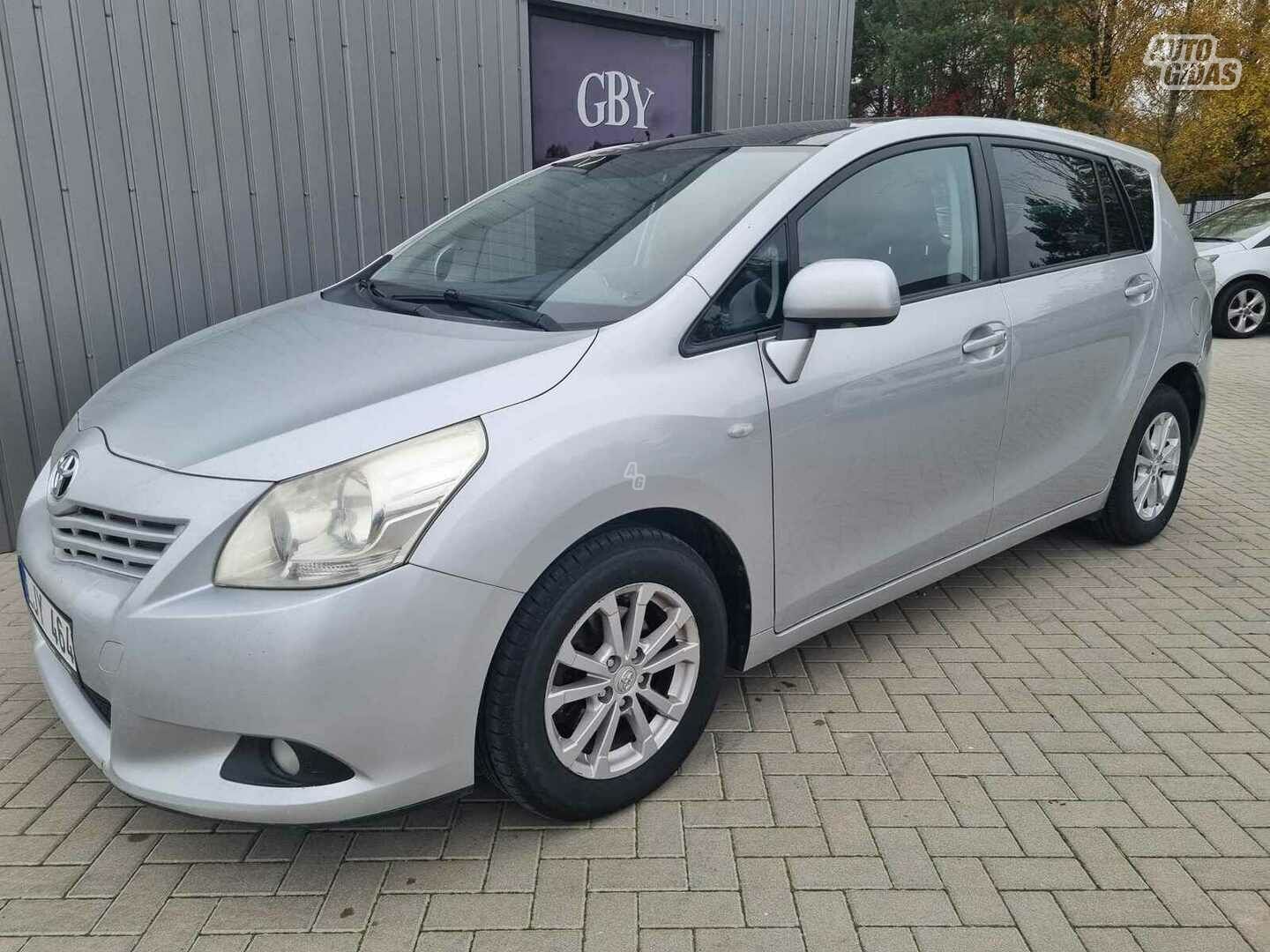 Toyota Verso 2012 y Van