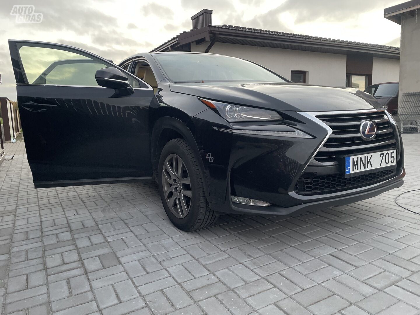 Lexus NX 300h 2017 m Visureigis / Krosoveris