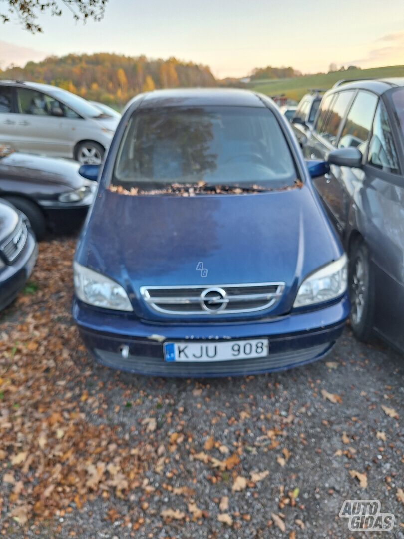 Opel Zafira 1999 m dalys