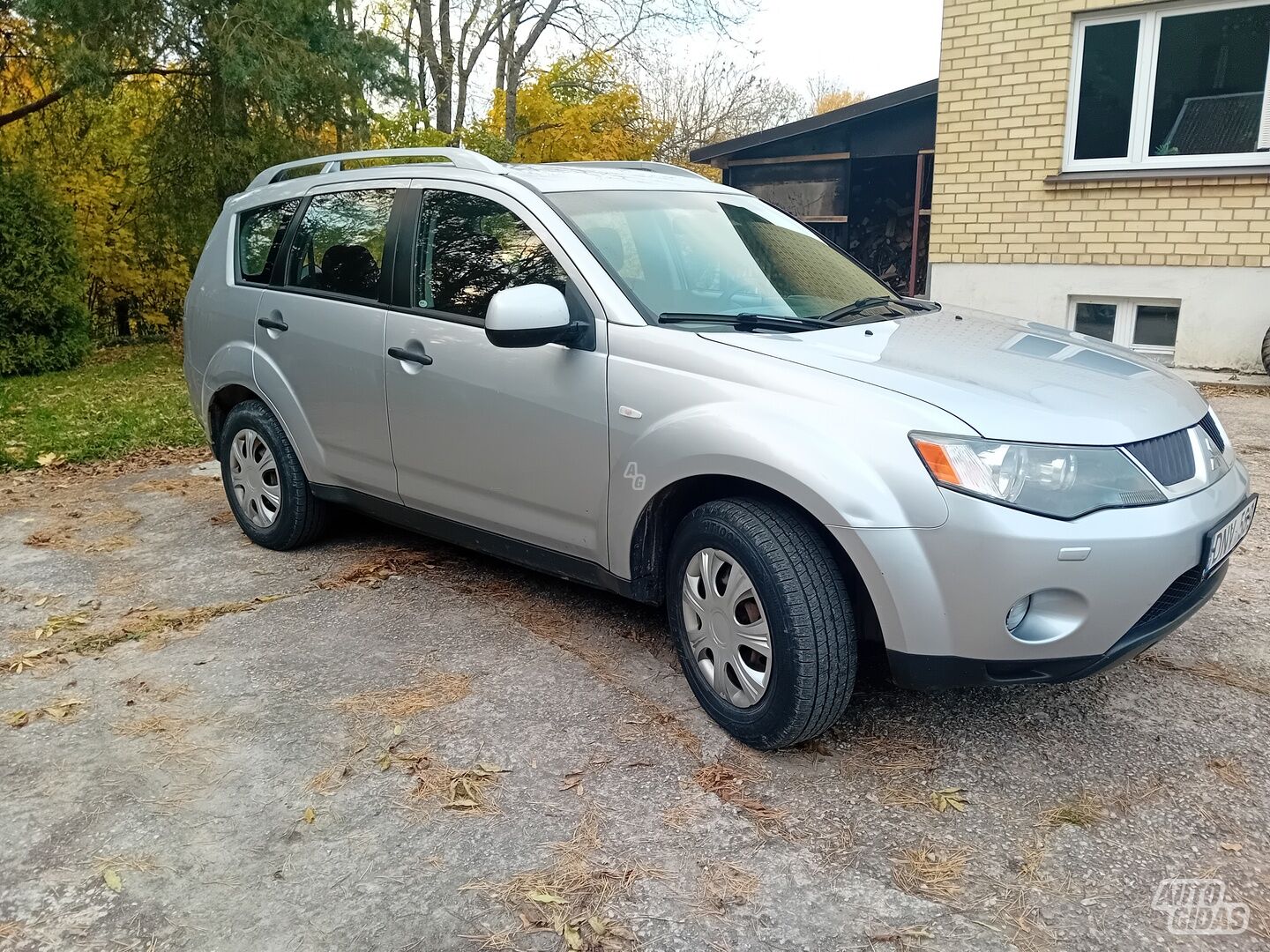 Mitsubishi Outlander 2008 y Off-road / Crossover