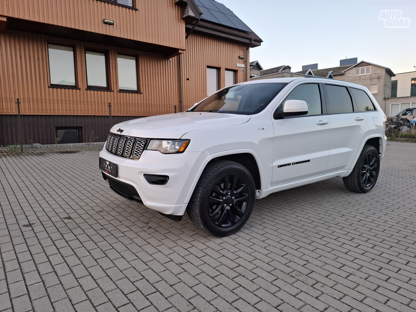 Jeep Grand Cherokee 2019 г Внедорожник / Кроссовер