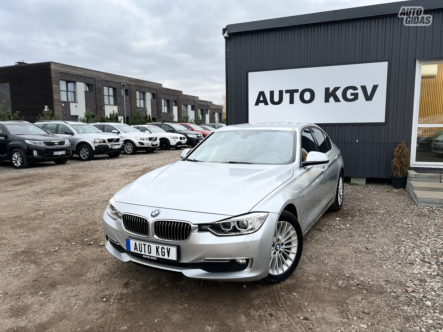 Bmw 320 2014 y Sedan