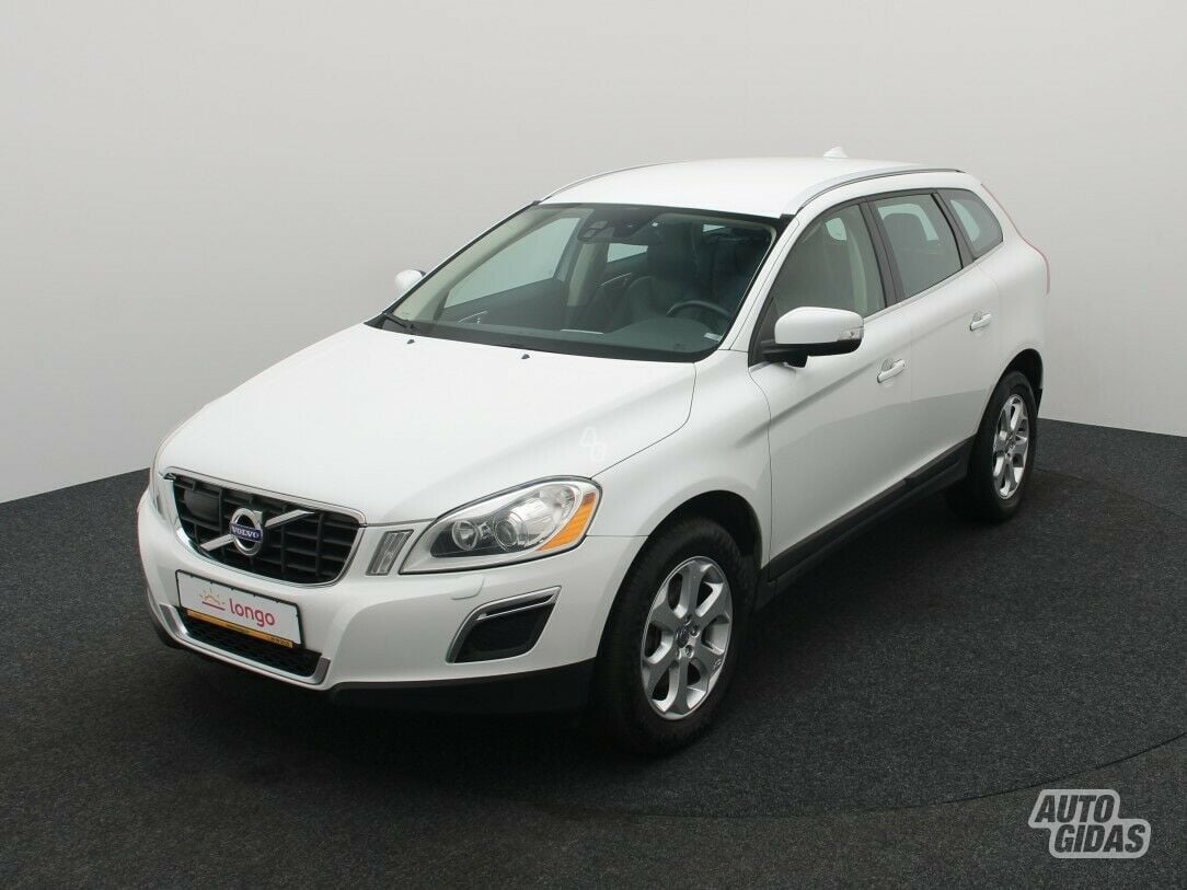 Volvo XC60 2012 г Внедорожник / Кроссовер