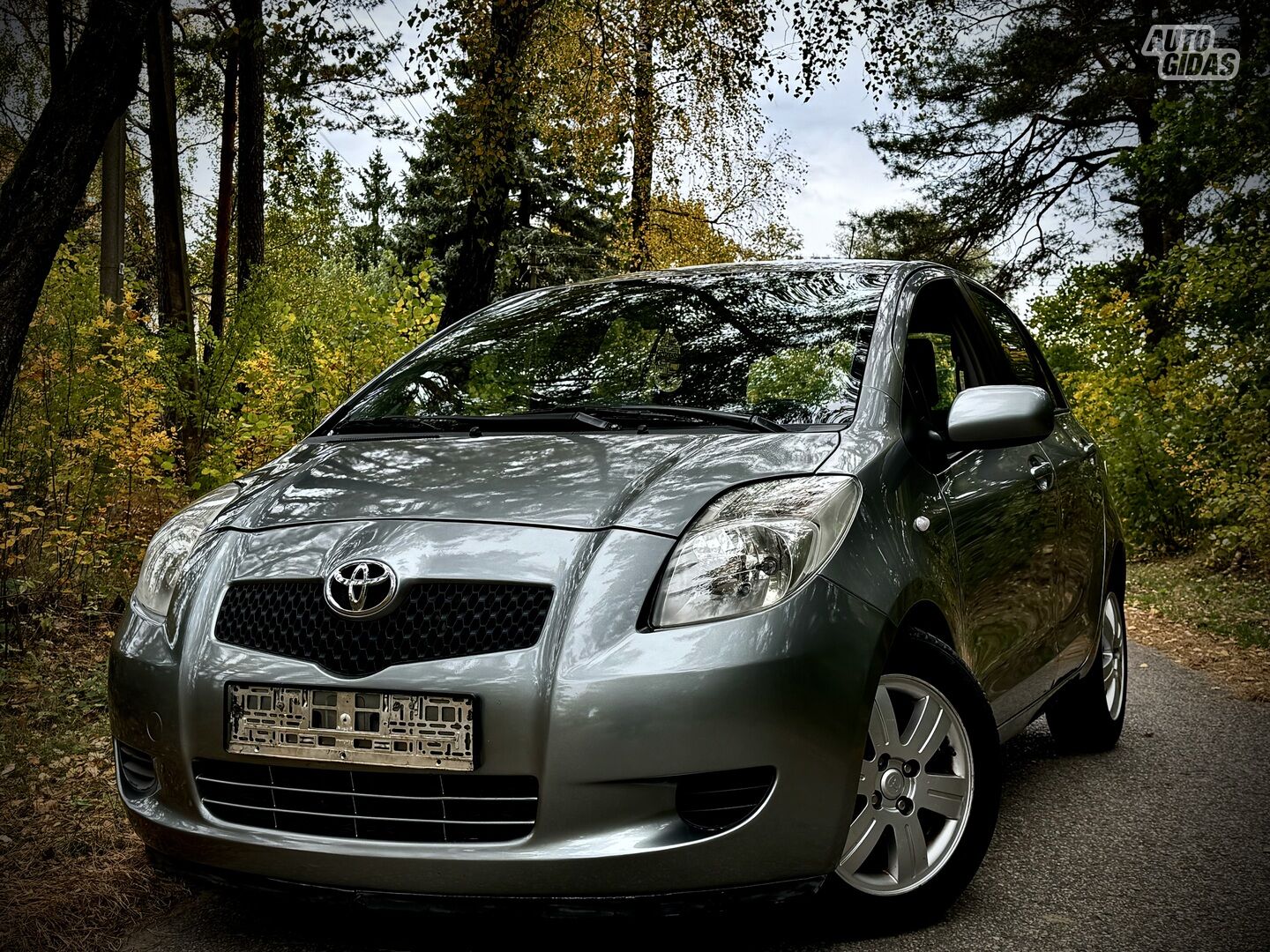 Toyota Yaris II 2008 m