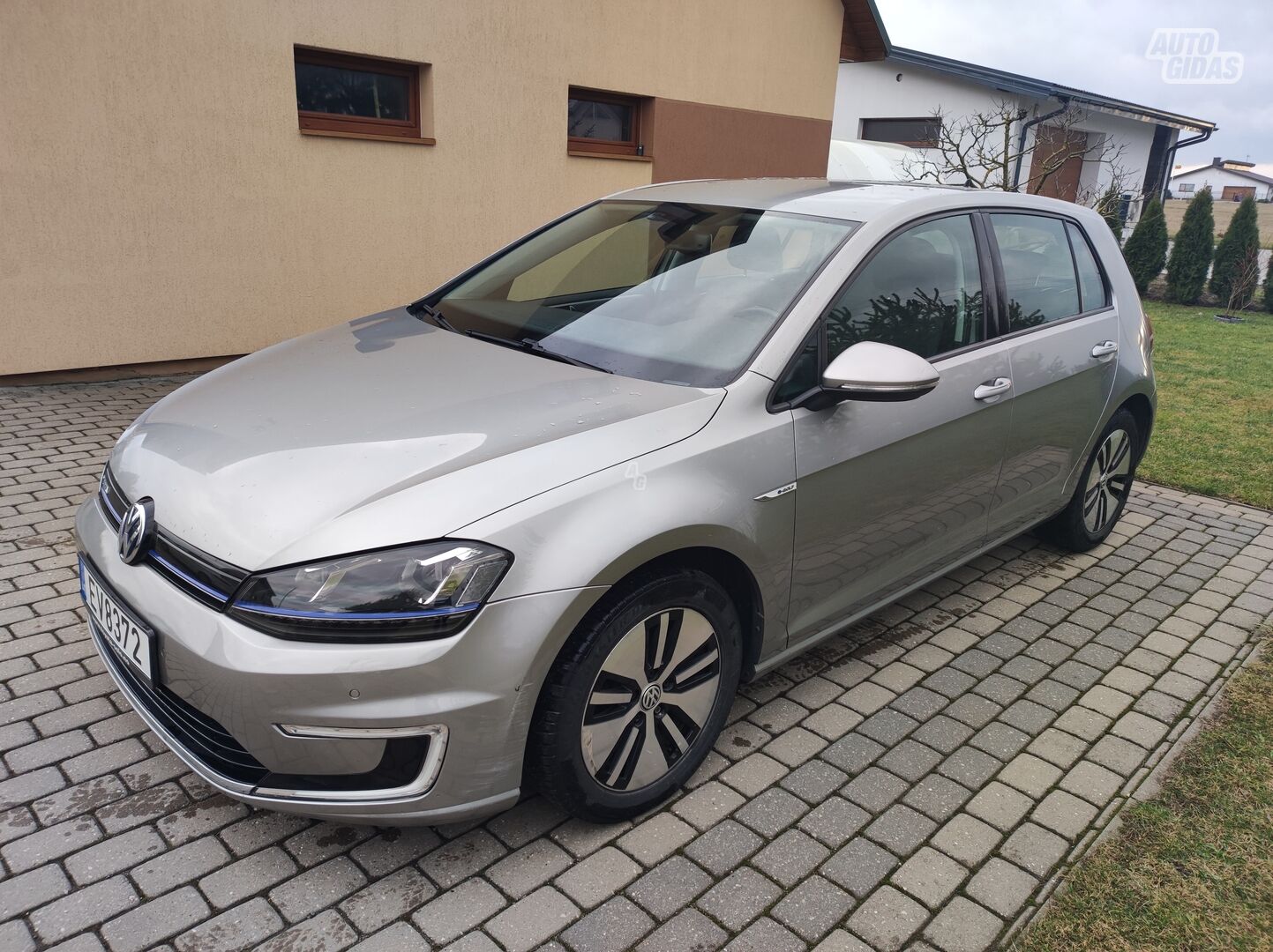 Volkswagen e-Golf 2016 г Хэтчбек