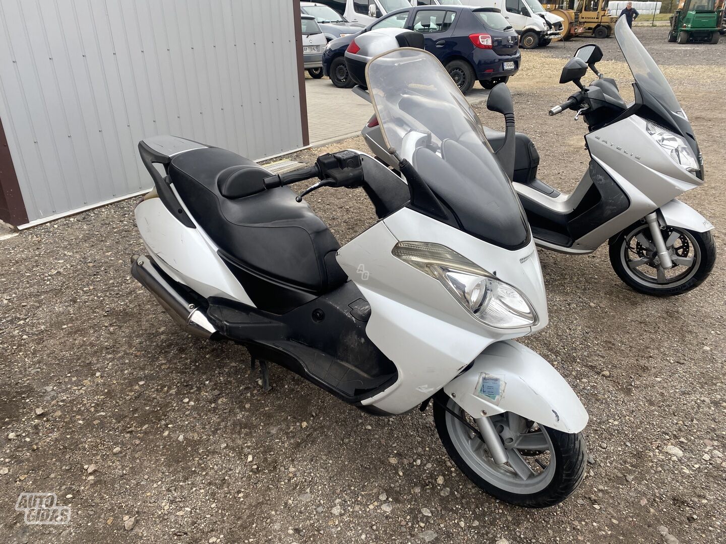 Aprilia Atlantic 2005 y Scooter / moped