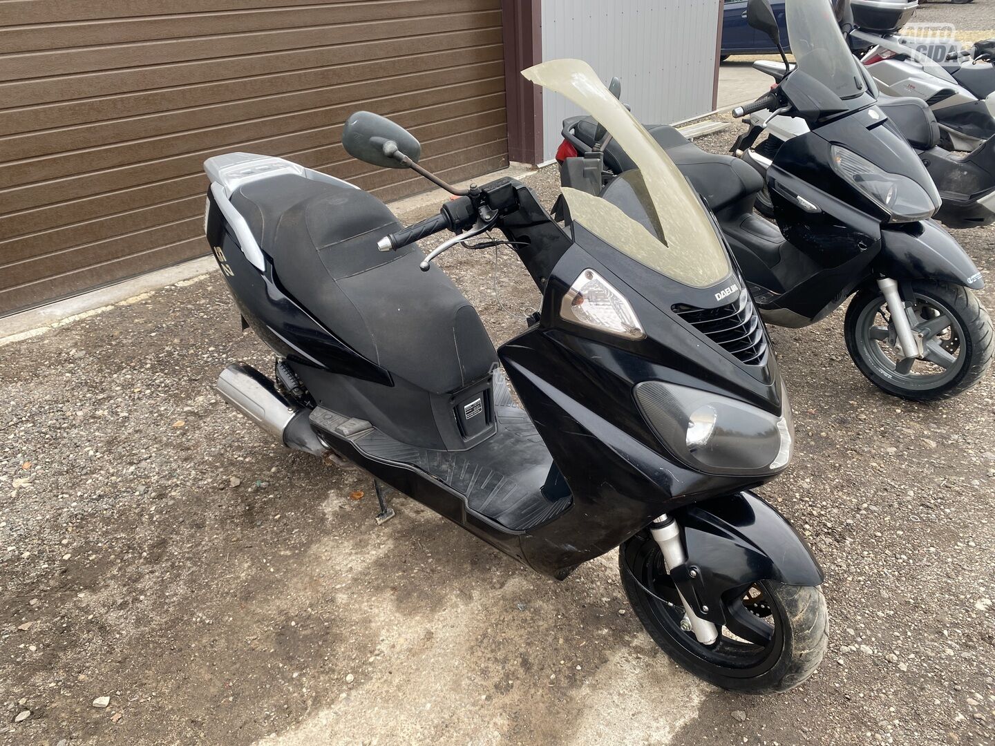 Daelim S2 2011 y Scooter / moped