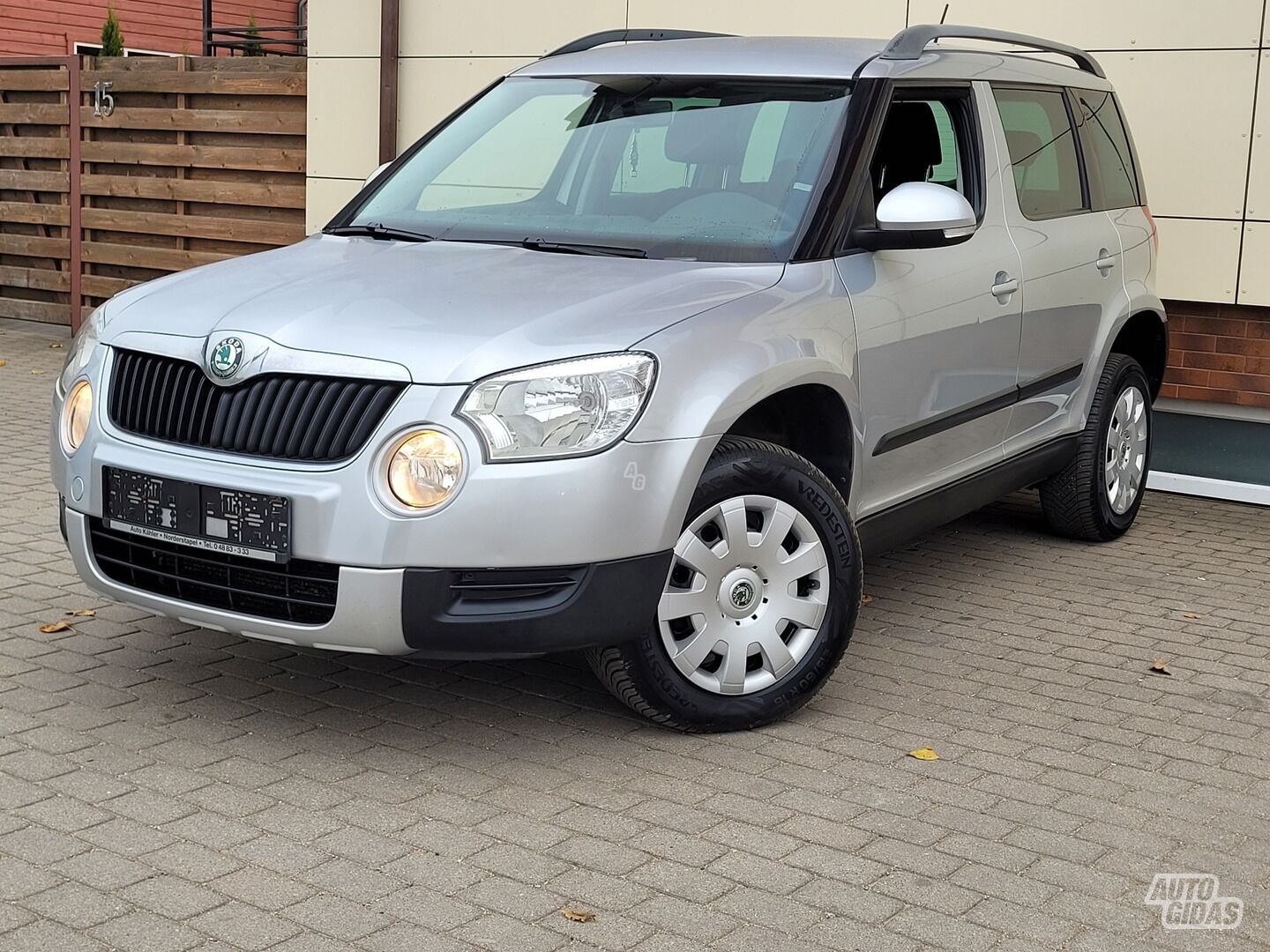 Skoda Yeti 2011 y Off-road / Crossover