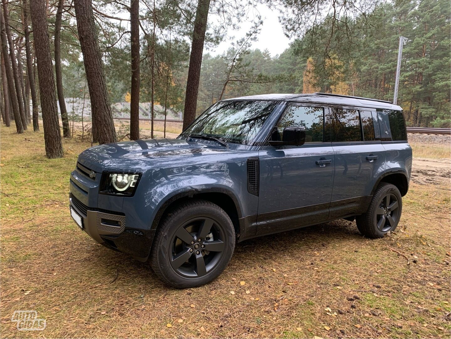 Land Rover Defender 110 2024 m