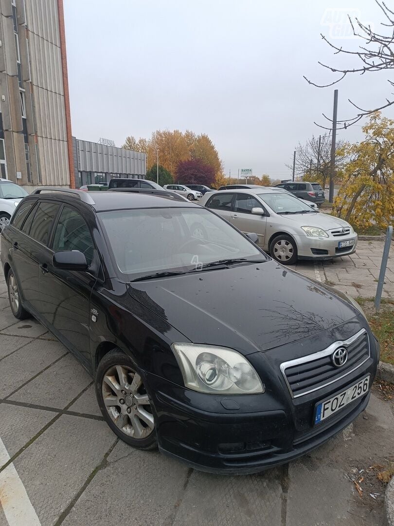 Toyota Avensis II 2006 m