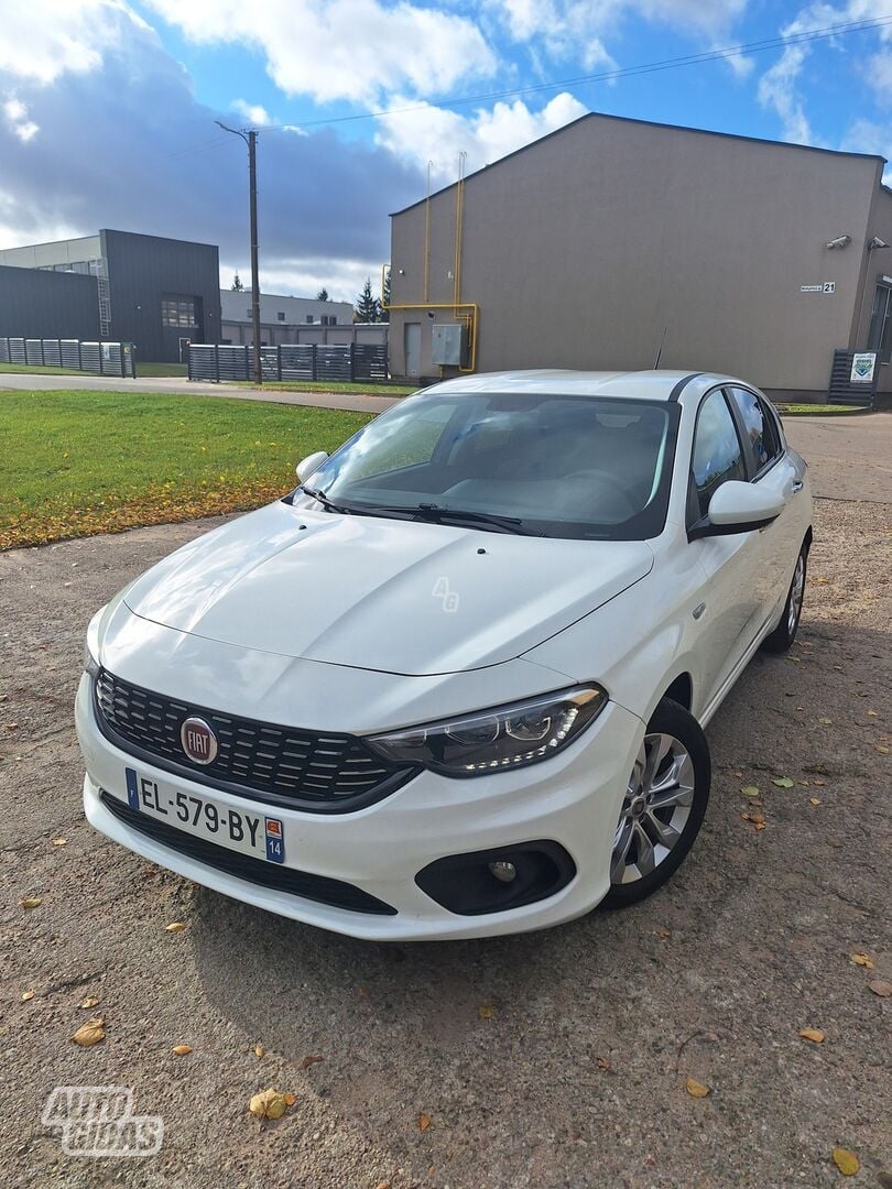 Fiat Tipo 2017 y Hatchback