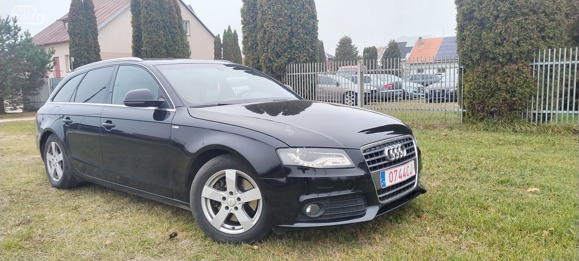 Audi A4 B8 2009 y