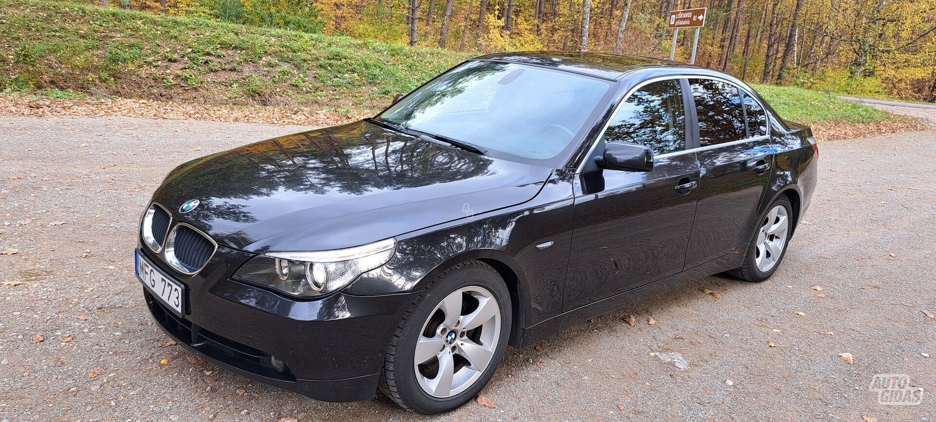 Bmw 525 E60 2005 г