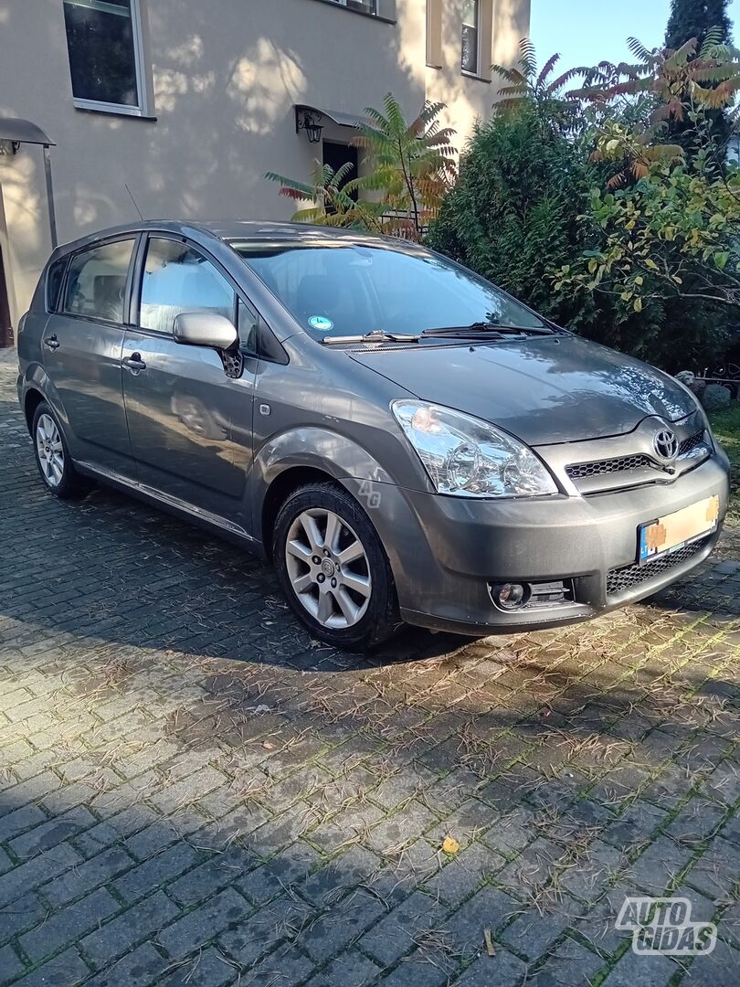 Toyota Corolla Verso 2004 m Universalas