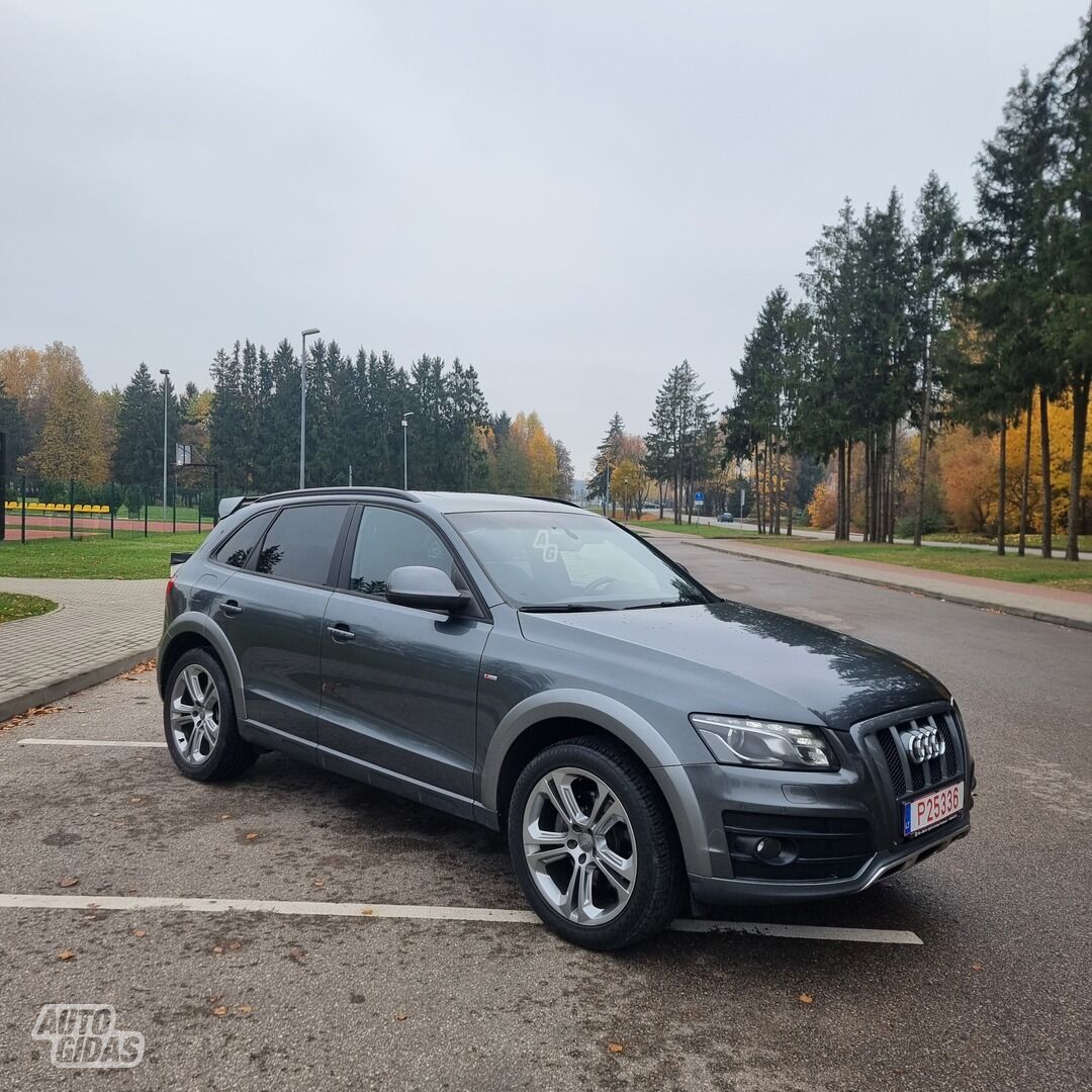 Audi Q5 2010 m Visureigis / Krosoveris