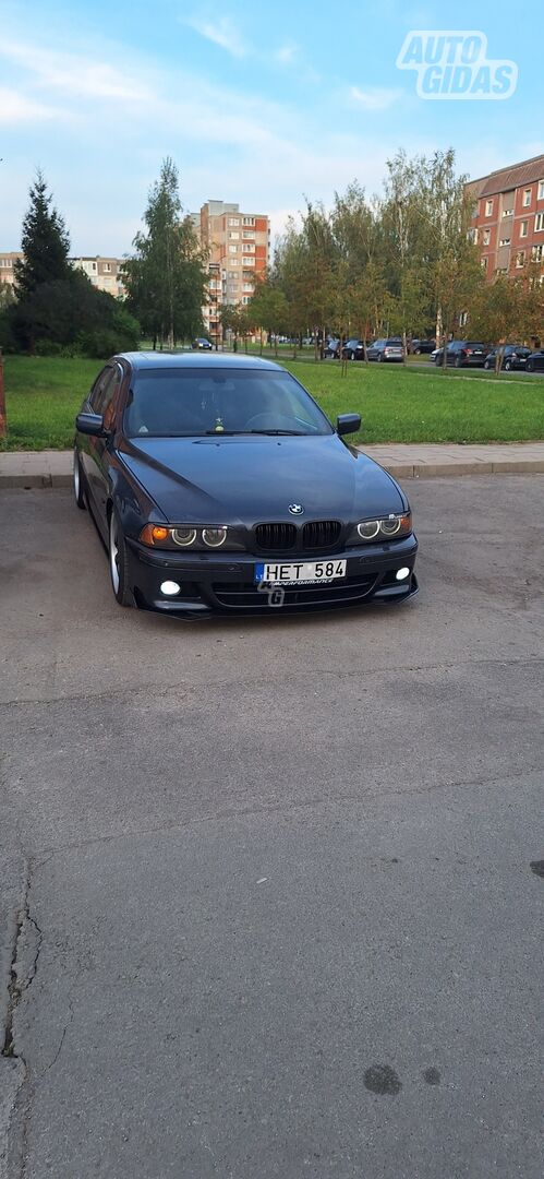 Bmw 530 E39 2002 г