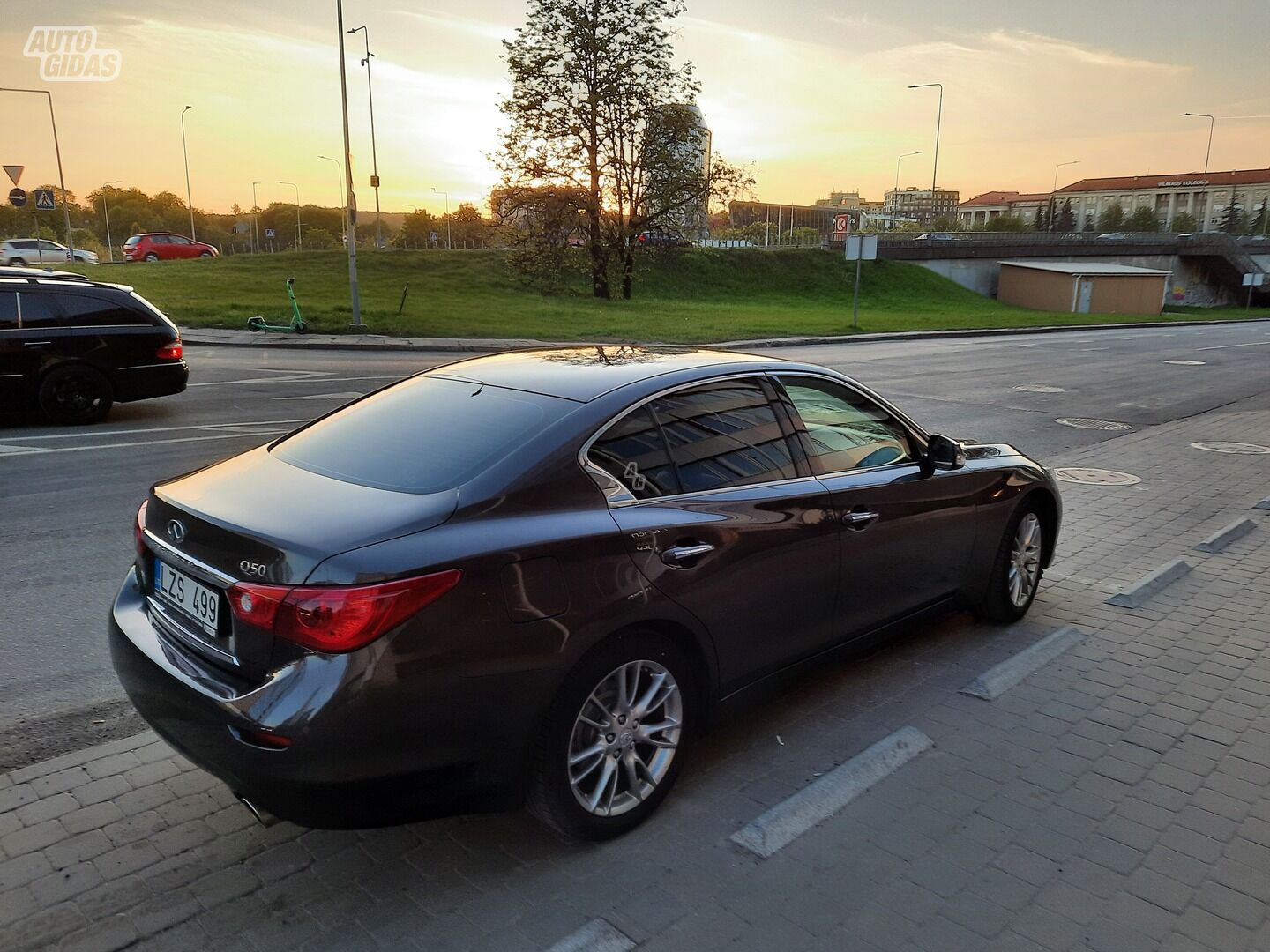 Infiniti Q50 2015 m Sedanas