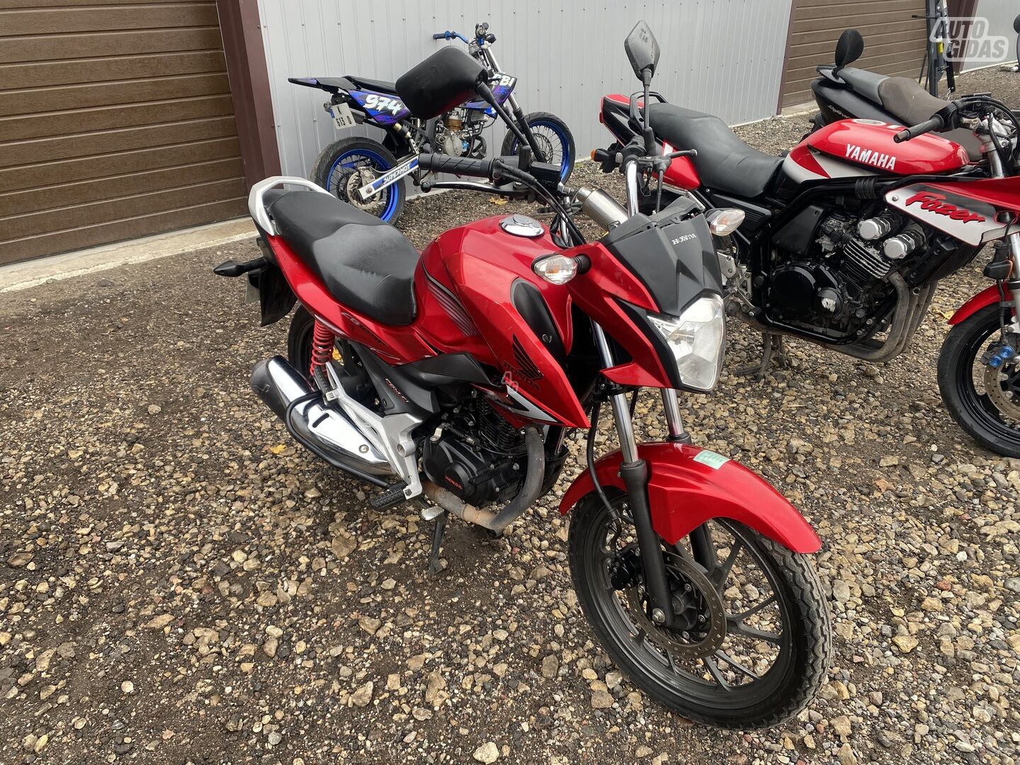 Honda 2016 m Klasikinis / Streetbike motociklas