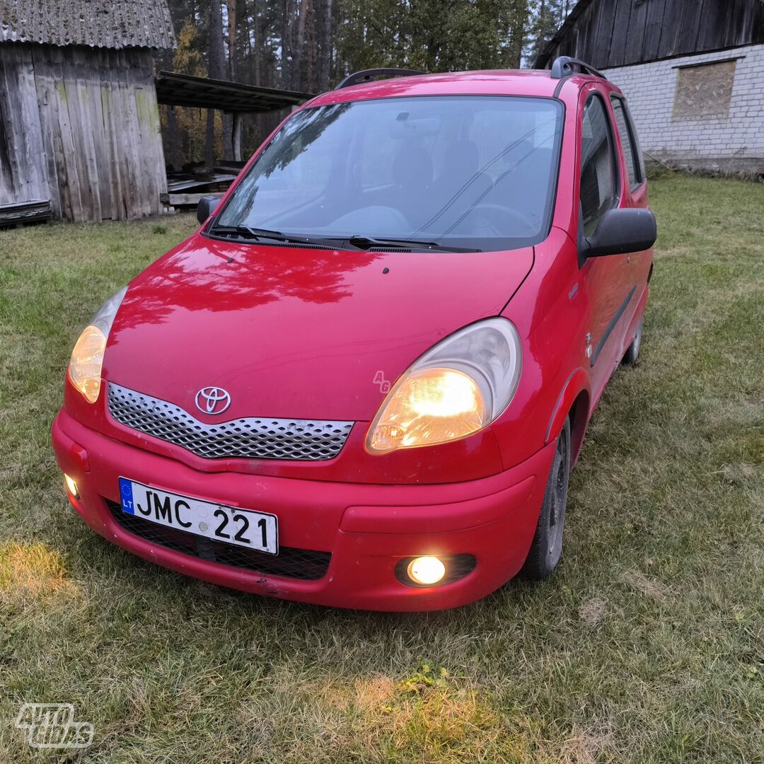 Toyota Yaris Verso 2005 m Vienatūris