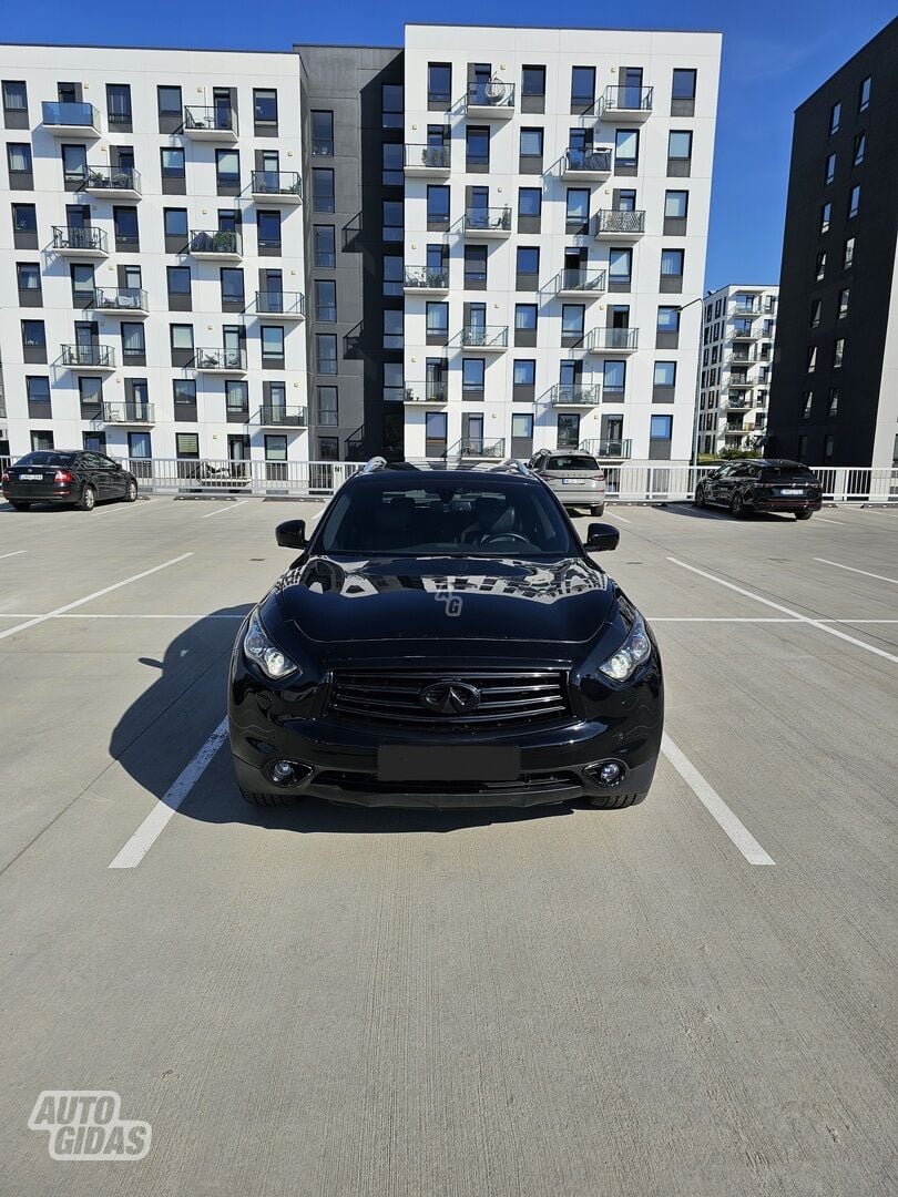 Infiniti FX30 2011 m Visureigis / Krosoveris