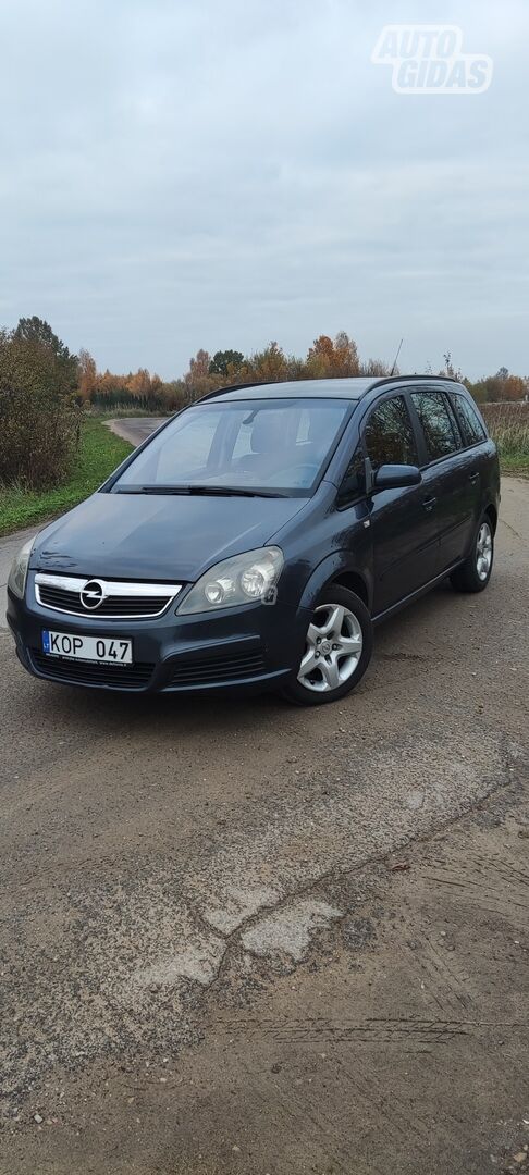 Opel Zafira B 2007 m