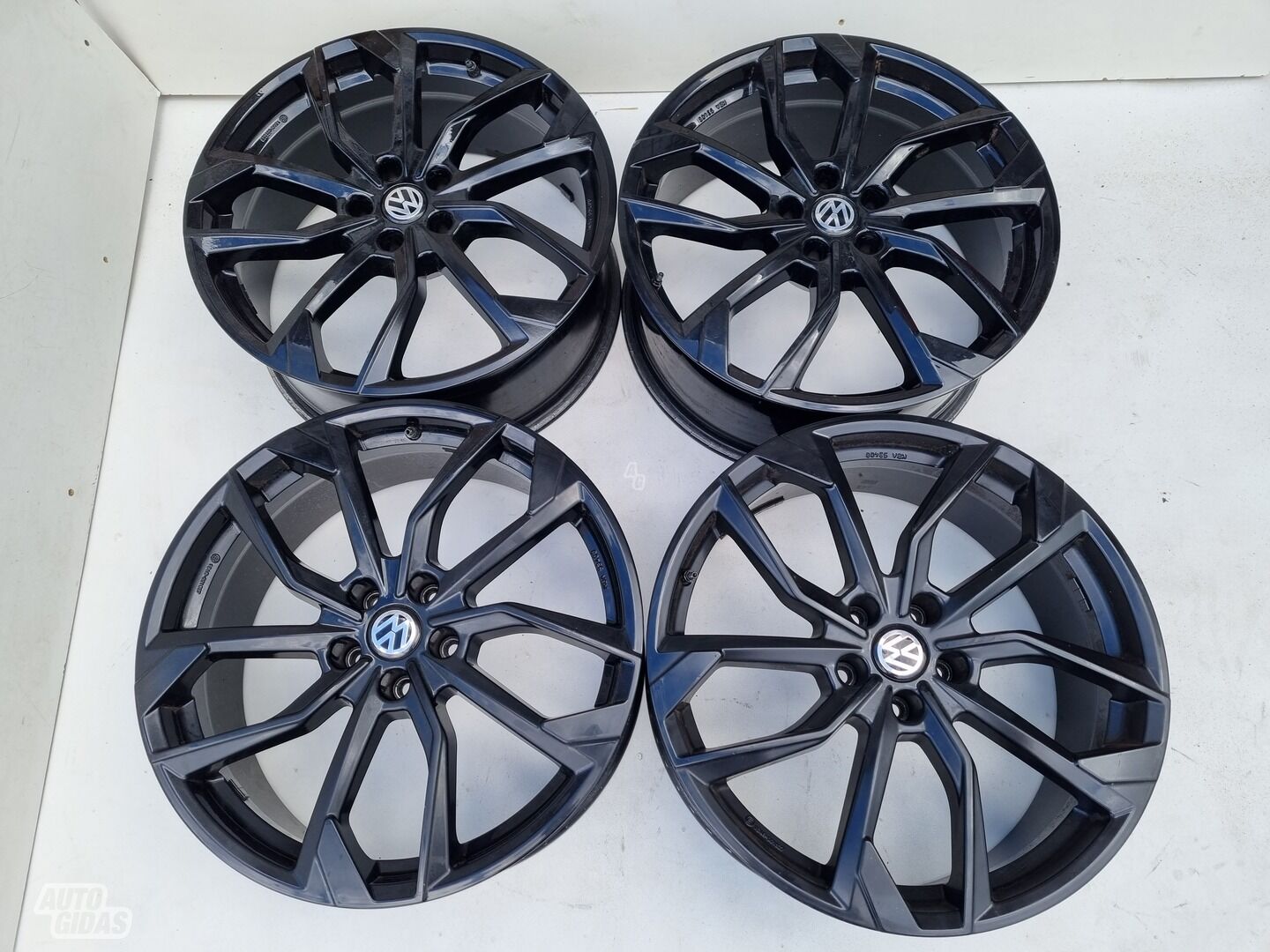 Volkswagen R20 Tiguan light alloy R20 rims