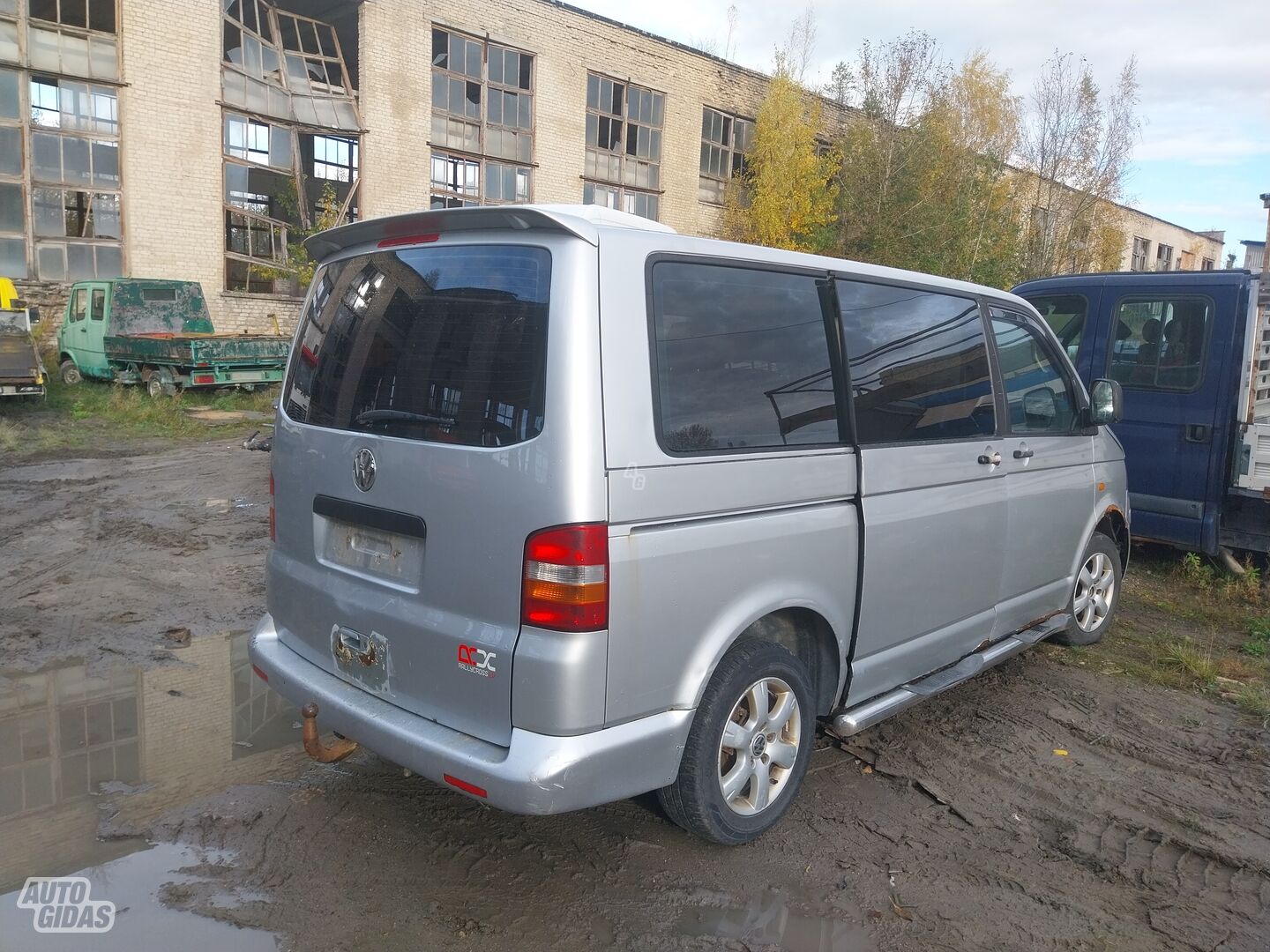 Volkswagen Caravelle T5 Tdi 2005 m dalys