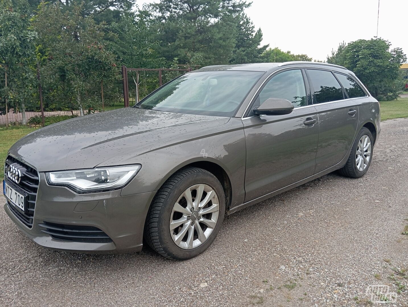 Audi A6 2013 г Универсал