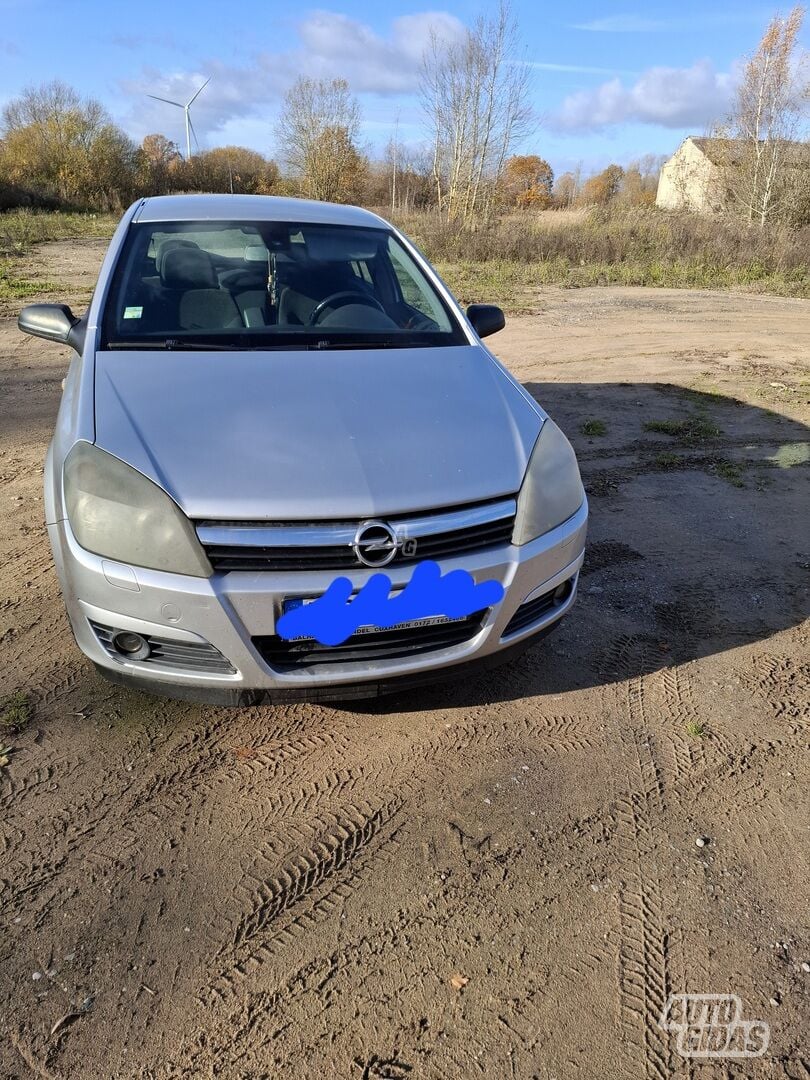 Opel Astra 2004 m Hečbekas