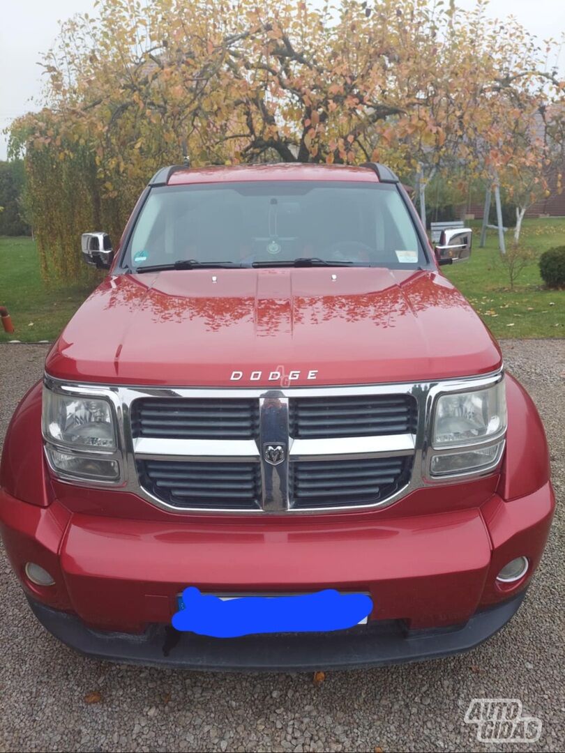 Dodge Nitro 2008 y Off-road / Crossover