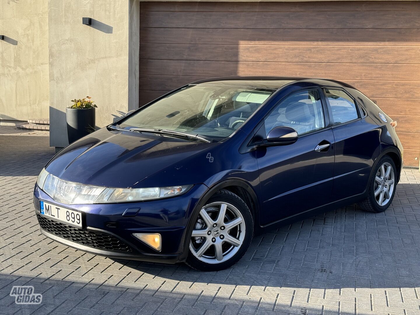 Honda Civic 2007 г Хэтчбек