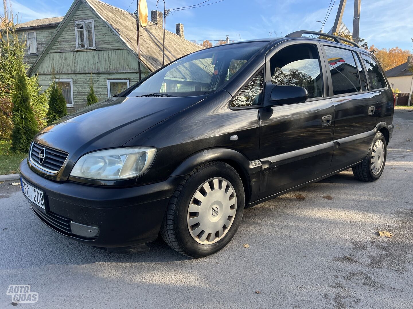 Opel Zafira 2000 m Vienatūris