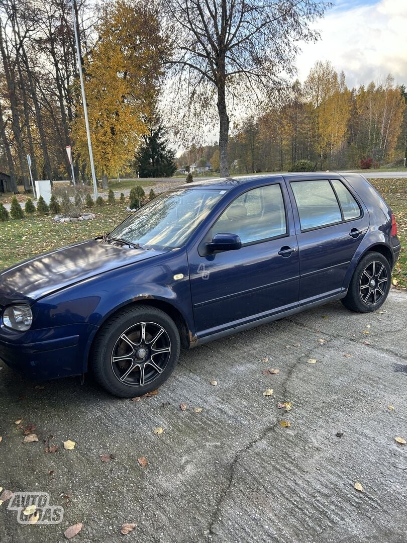 Volkswagen Golf 5545 1998 m