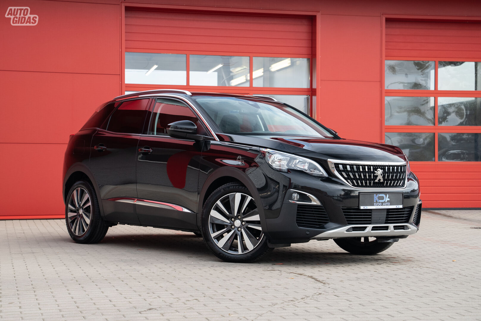 Peugeot 3008 II 2019 y