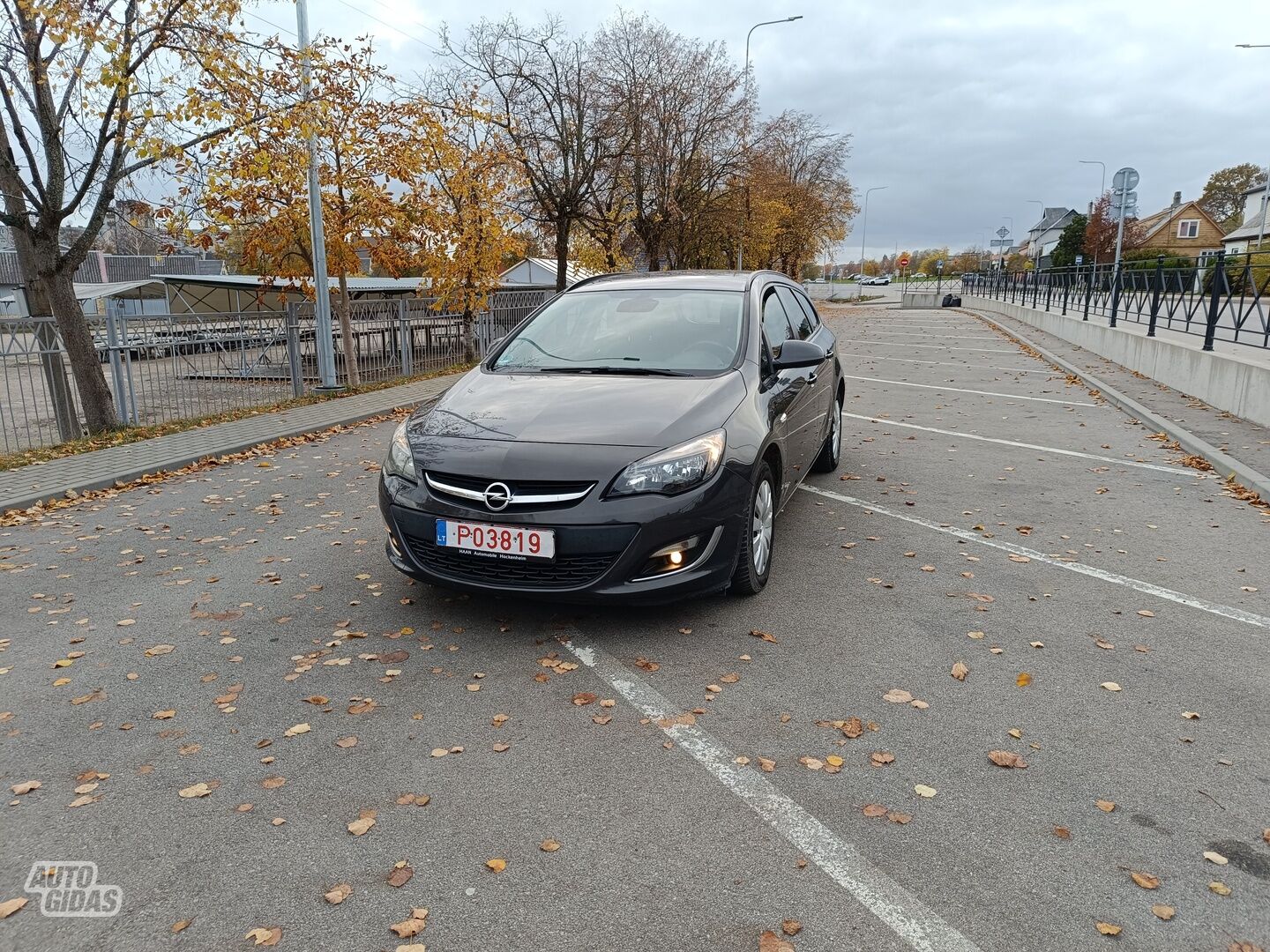 Opel Astra 2012 г Универсал