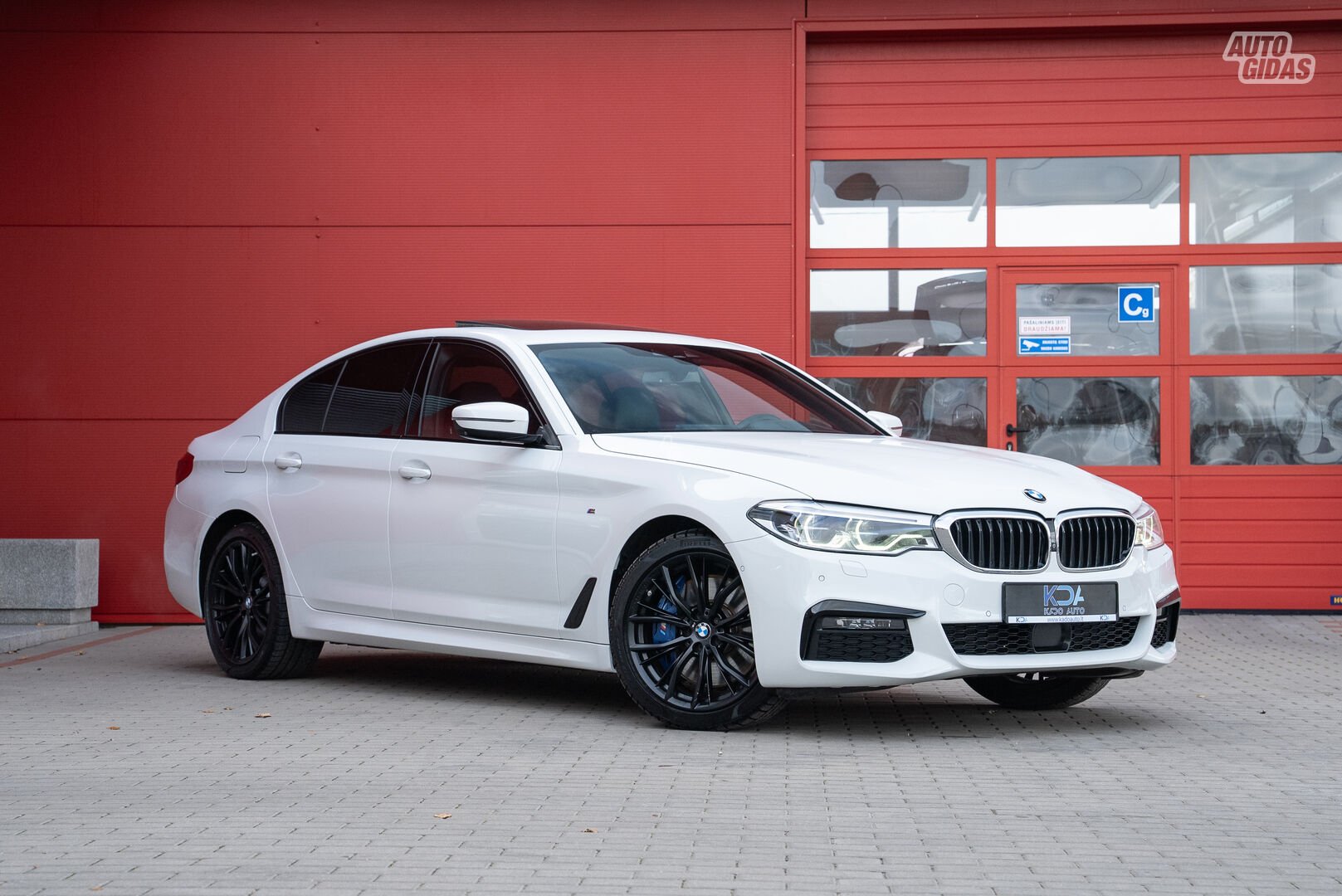 Bmw 540 G30 2019 г