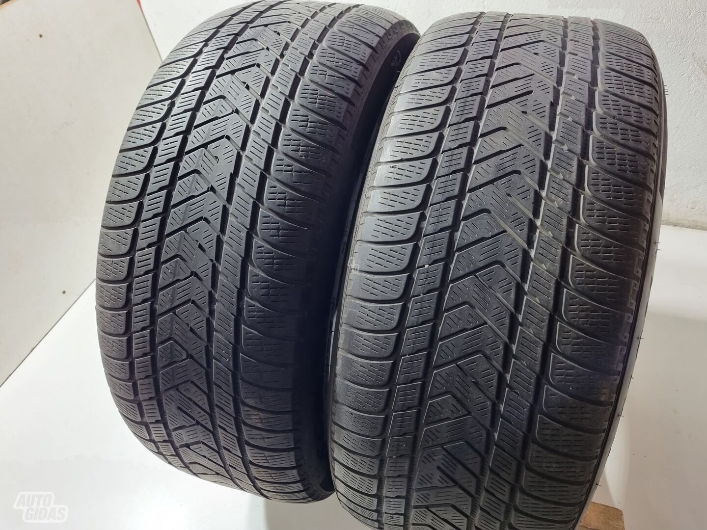 Pirelli 3-4mm R21 зимние шины для автомобилей