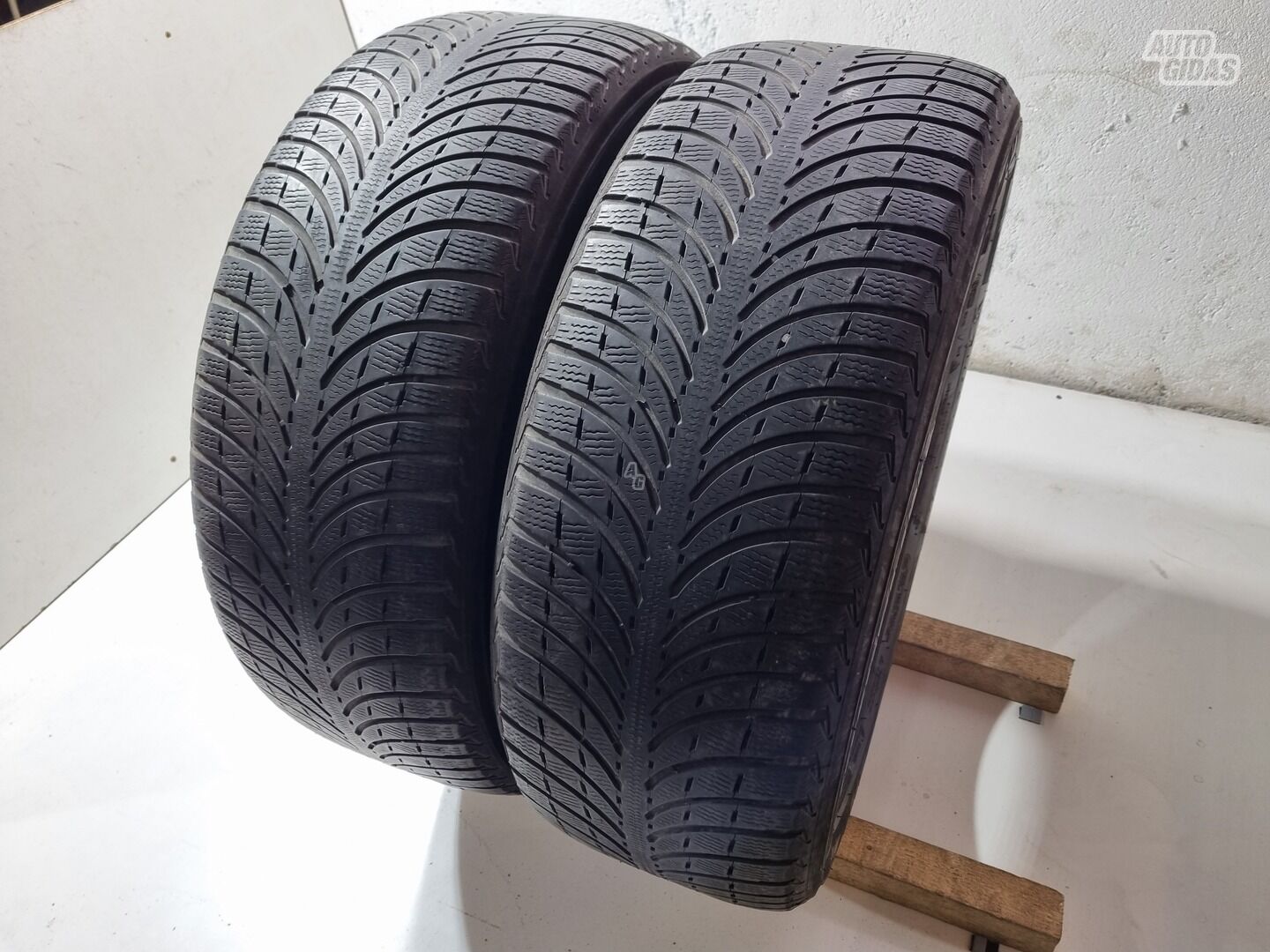 Michelin 4mm R19 зимние шины для автомобилей