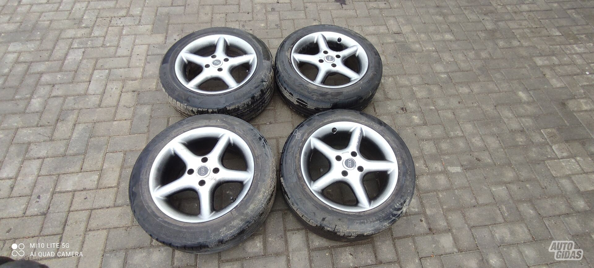 80 light alloy R16 rims