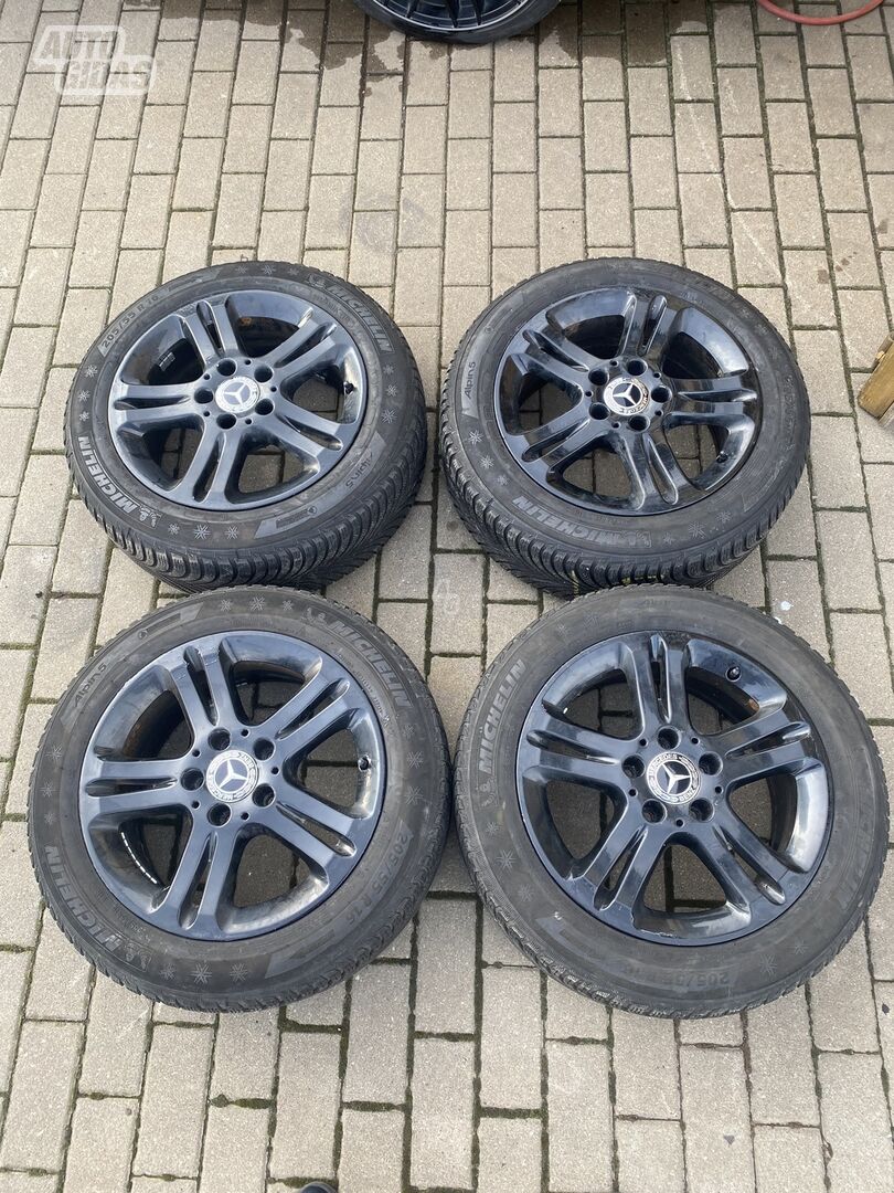 Mercedes benz light alloy R16 rims