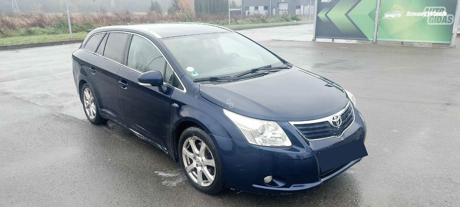 Toyota Avensis III 2011 m