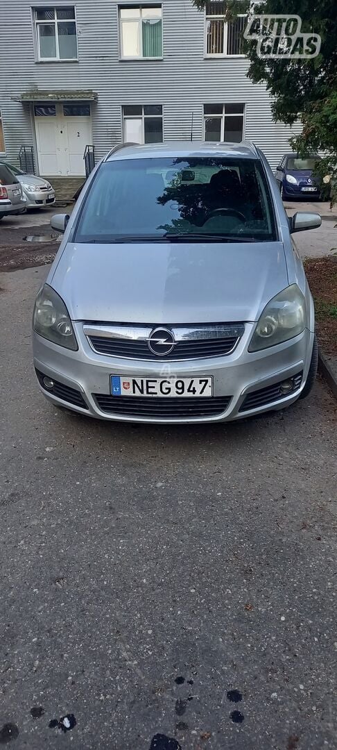 Opel Zafira 2007 m Universalas