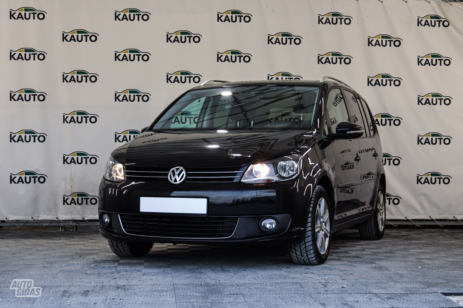 Volkswagen Touran 2012 г Минивэн