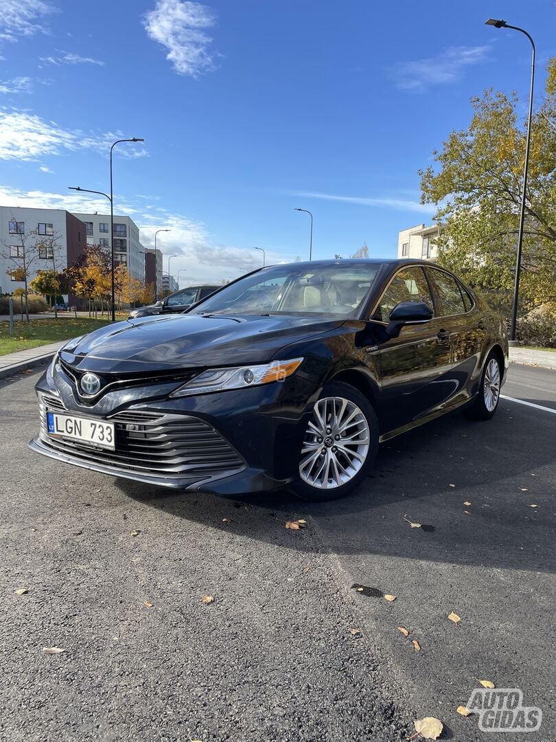 Toyota Camry VIII 2018 m