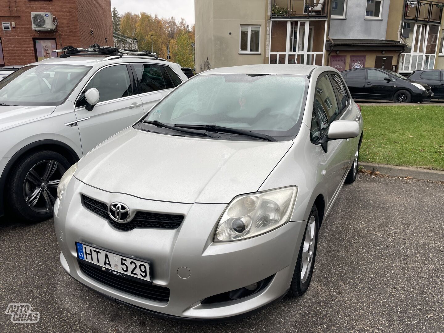 Toyota Auris 2007 y Hatchback