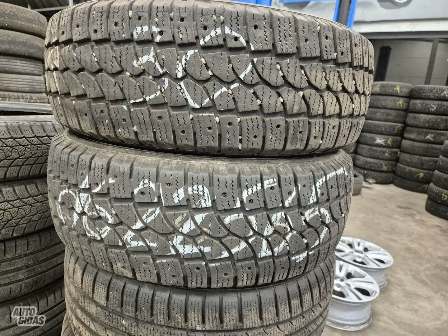 R16C winter tyres minivans