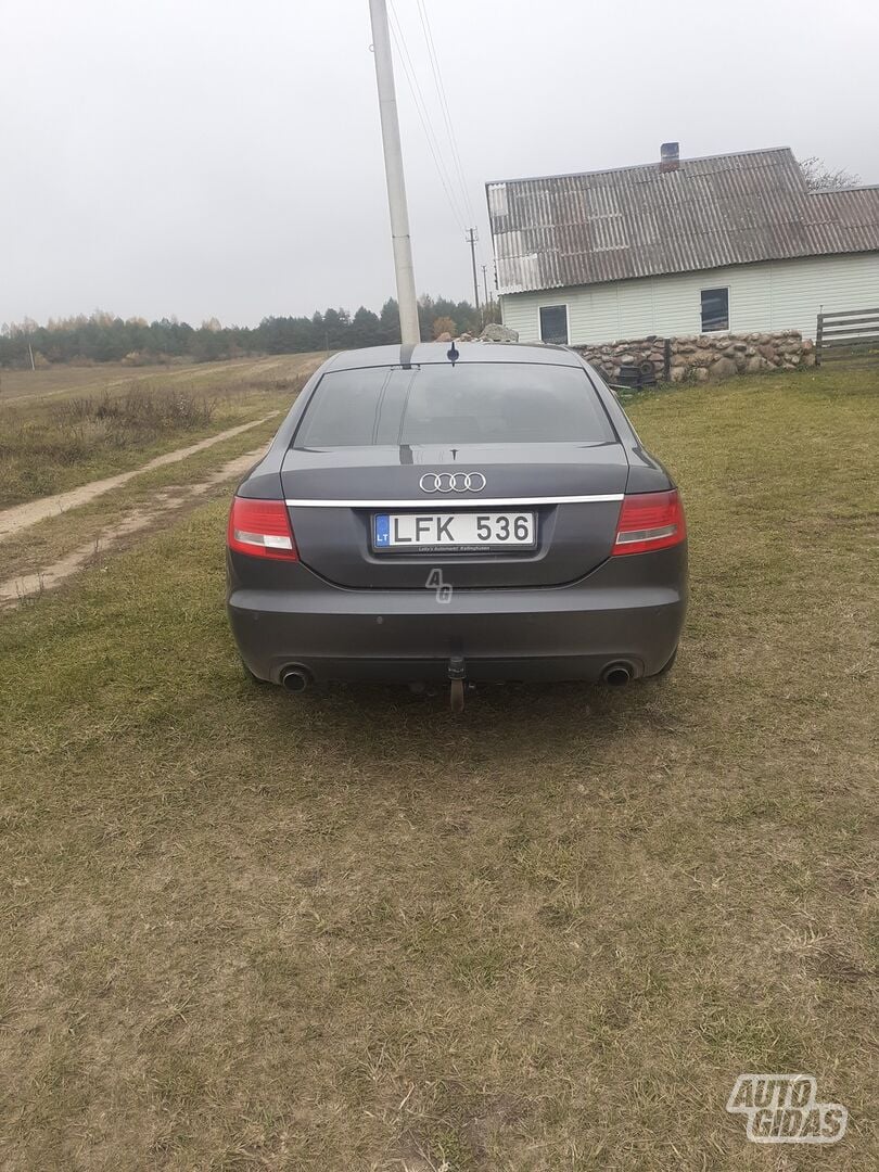 Audi A6 2004 y Sedan