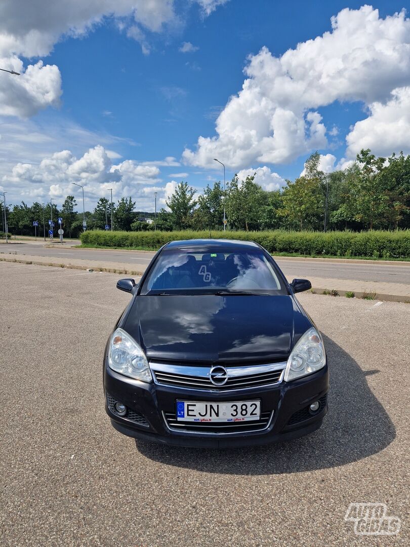 Opel Astra 2009 г Хэтчбек