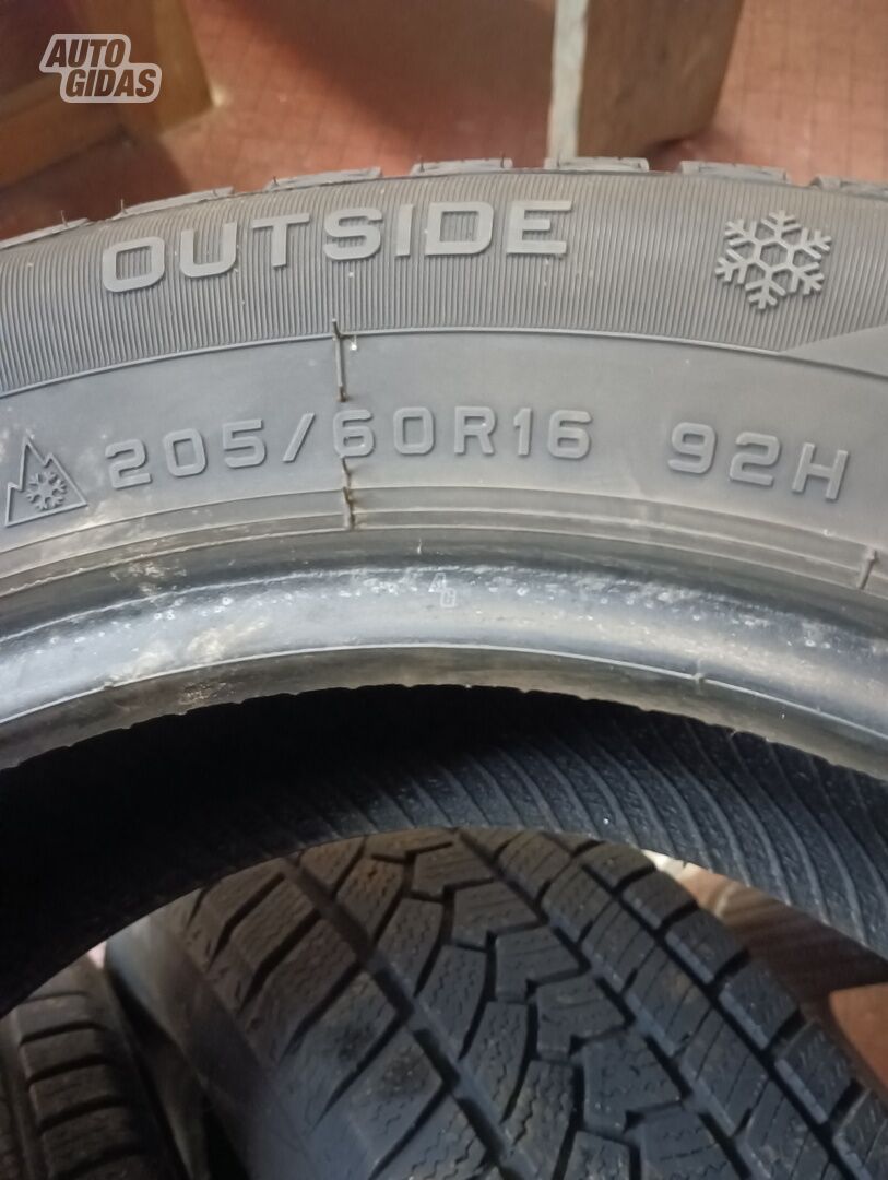 R16 universal tyres passanger car